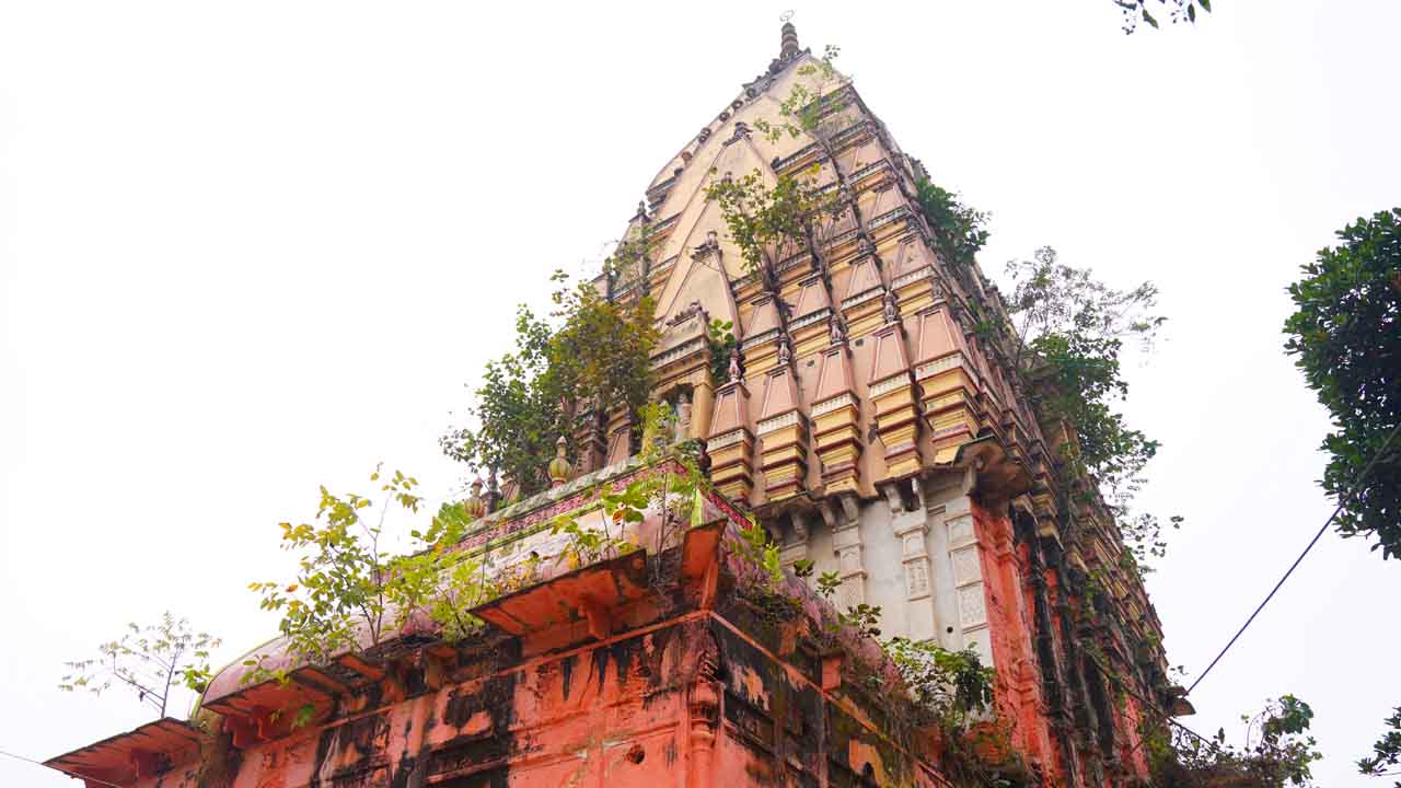 Ahilya Mandir